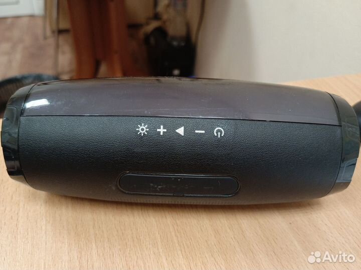 Блютуз колонка