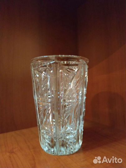 Небольшая хрустальная ваза 14 см