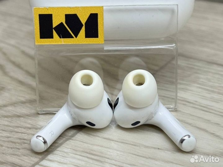 Беспроводные наушники Apple AirPods Pro (1-е покол