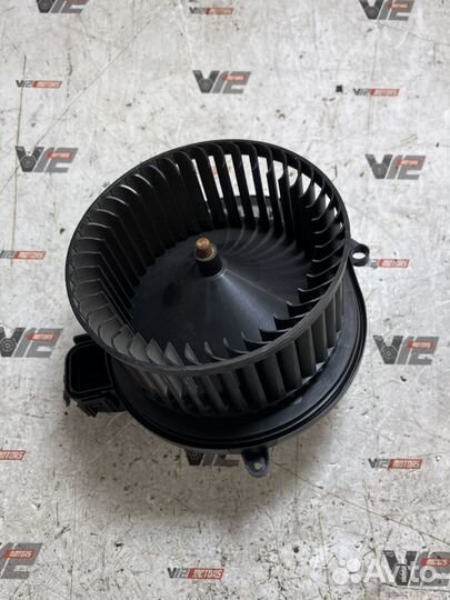 Моторчик и регулятор печки BMW F20 F21 F30 F32 F34