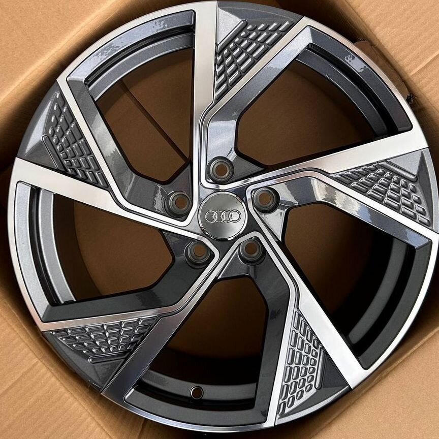 Литые диски Audi 8.5×R19 5×112