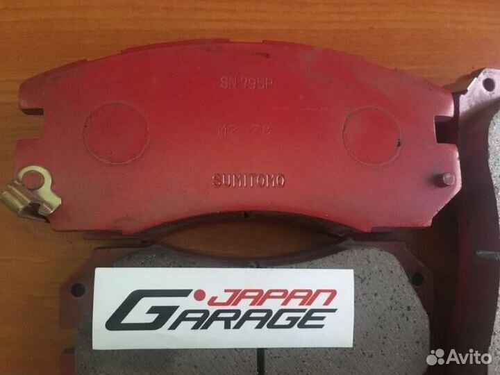 Тормозные колодки subaru impreza GC8 EJ207 F 7777