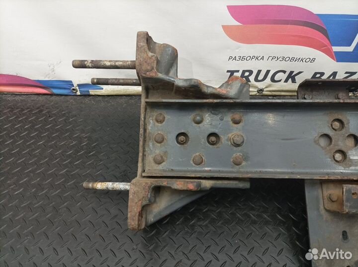 1435713 Траверса рамы Daf XF105