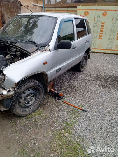 Разбор Chevrolet Niva