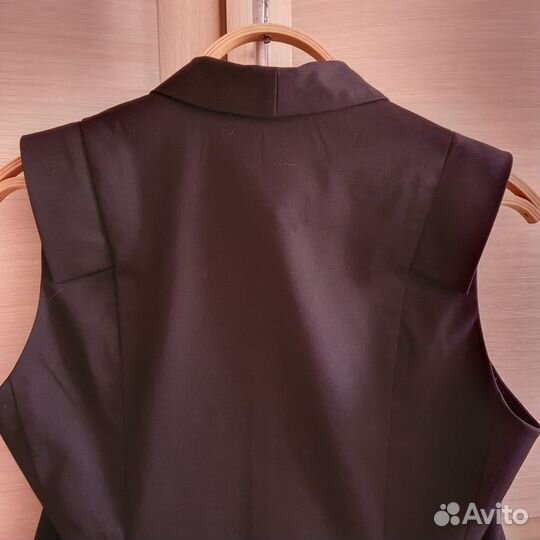 Жилет и брюки