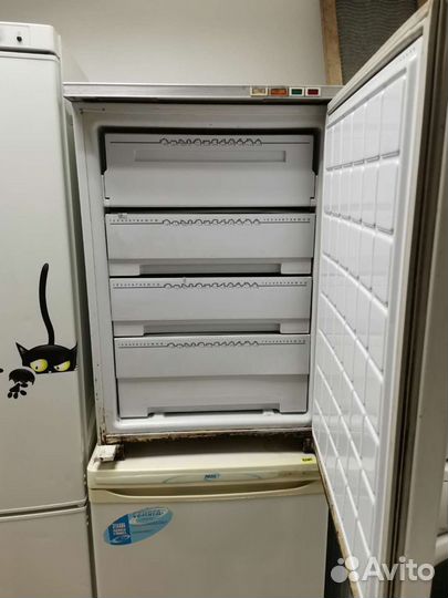 Морозильная камера Бирюса