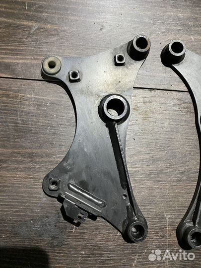 Кронштейны крепления для Kawasaki ER6n 12-16