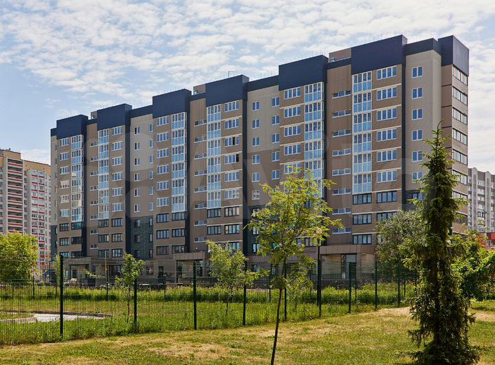 2-к. квартира, 67,5 м², 4/10 эт.