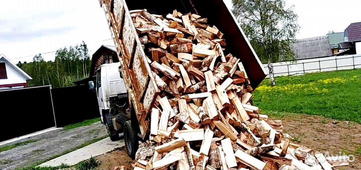 Дрова подсушенные