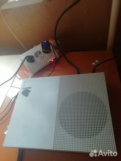 Xbox One s 1tb возможен обмен
