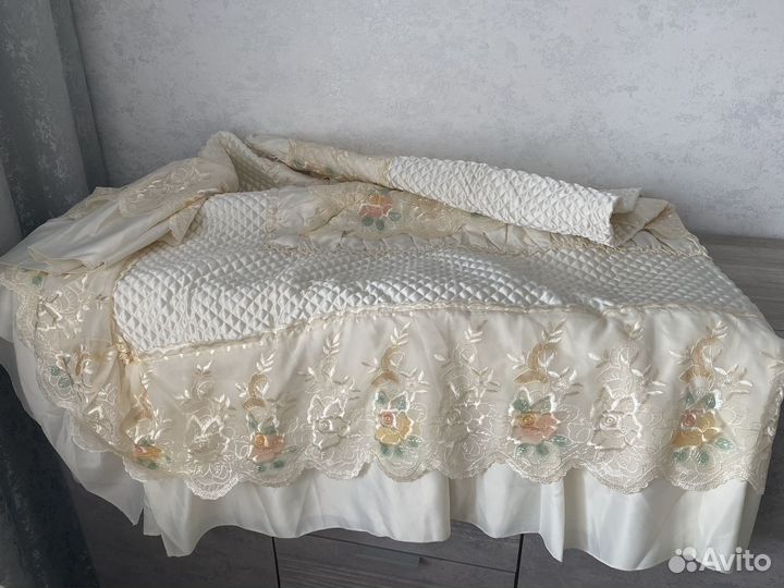 Покрывало на кровать