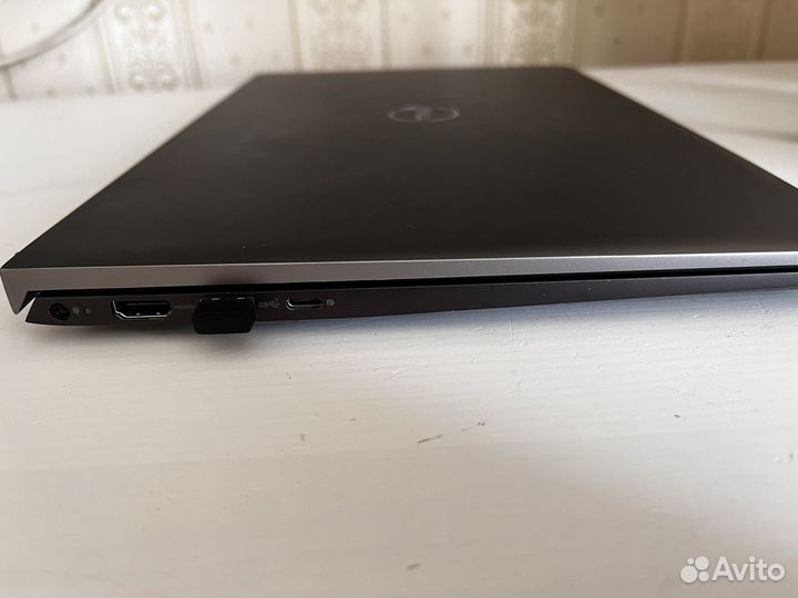 Ноутбук Dell Vostro 14-5410 intel core i5