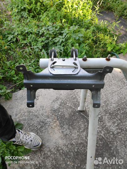 Кронштейн для крепления антенны