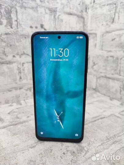 Игровой Xiaomi Redmi Note 10S 6/64Gb Amoled