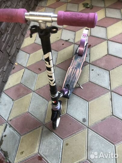 Самокат складной Roces