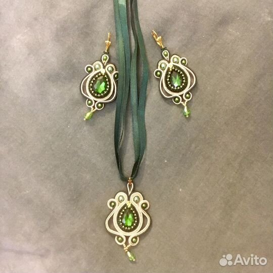 Подвеска и серьги