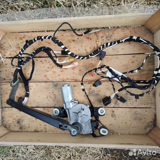 Мотор дворника vw golf 6