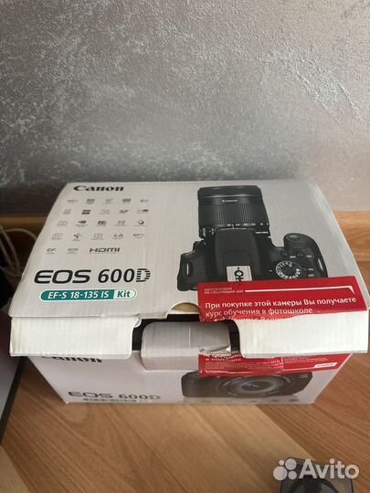 Зеркальный фотоаппарат canon eos 600d