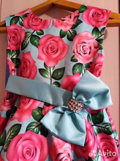 Платье на девочку