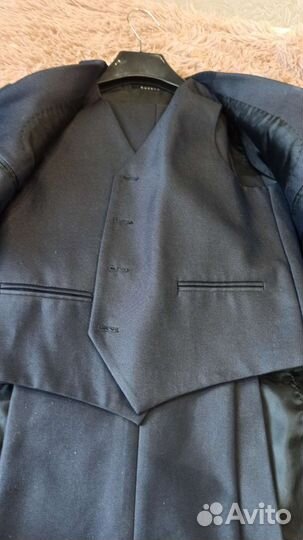 Костюм детский тройка