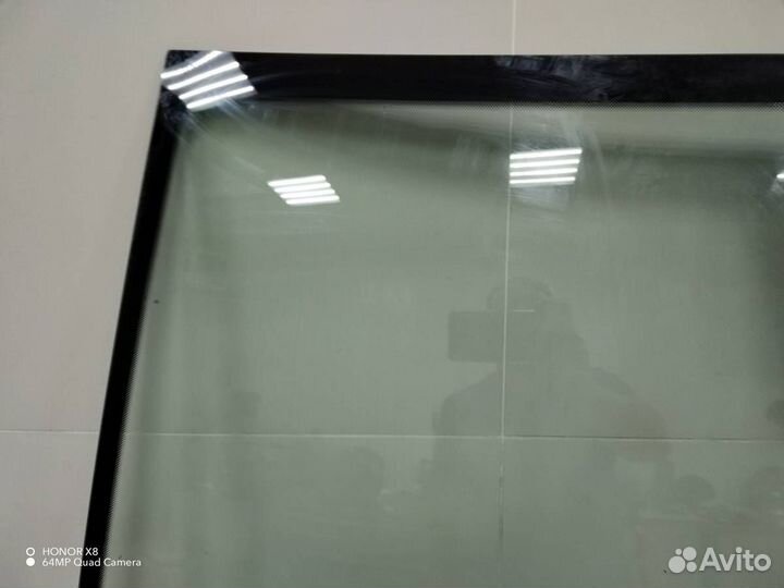 Стекло лобовое ветровое Skoda Karoq 2017