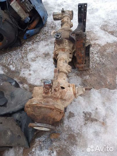 Передний балочный ведущий мост к мтз