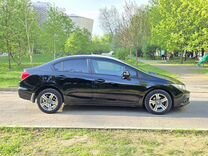 Honda Civic 1.8 AT, 2012, 215 000 км, с пробегом, цена 1 220 000 руб.