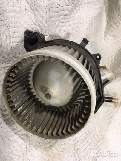 Моторчик отопителя салона Citroen C4 Picasso