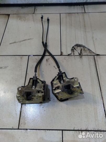 Замок двери renault clio 2 symbol 1