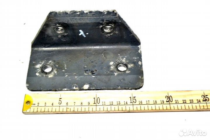 Кронштейн пневмобаллона ведущего моста, левый DAF