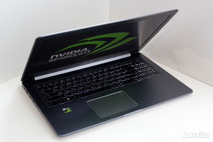 Игровой ноутбук i7