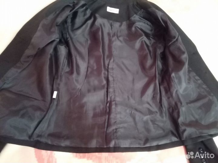 Женский чёрный пиджак Pavlotti 44 размер