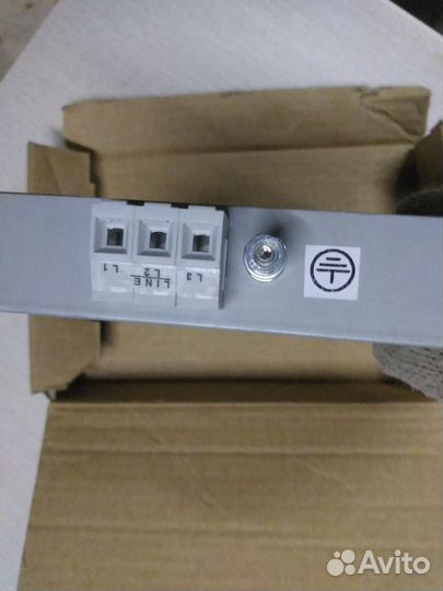 EMC фильтр для Hitachi инверторы тип FPF-285-F-3-0