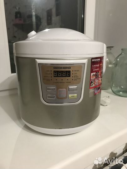 Мультиварка Redmond RMC-4503