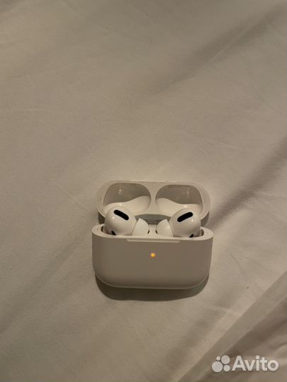 Беспроводные наушники apple airpods pro