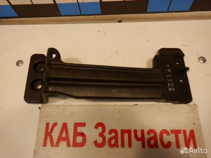 Кронштейн рулевой колонки Hyundai H1 Grand Starex