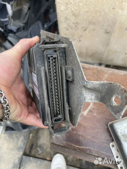 Эбу volkswagen passat 1.8 abs 1992