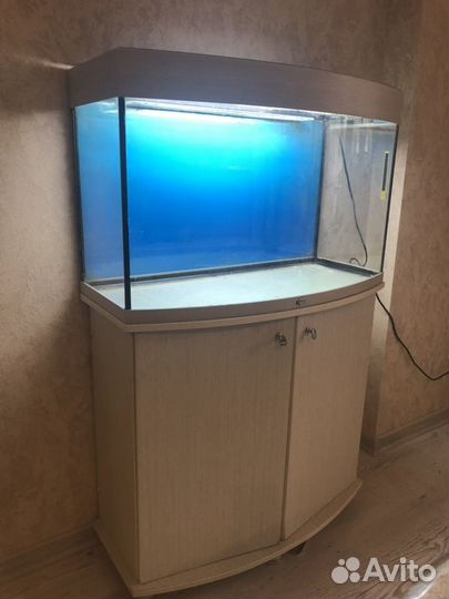 Аквариум с тумбой
