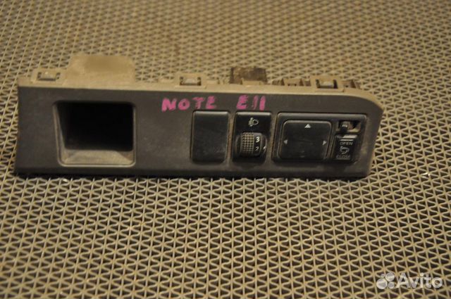 Блок управления зеркалами nissan note E11