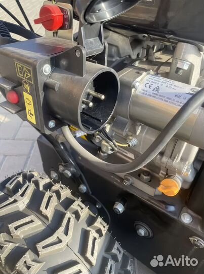 Снегоуборщик champion Чемпион ST1170E Б/У 8.1 лс