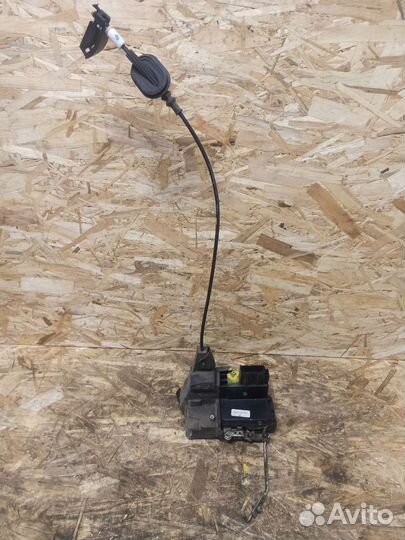 Замок двери задний правый Ford Fusion