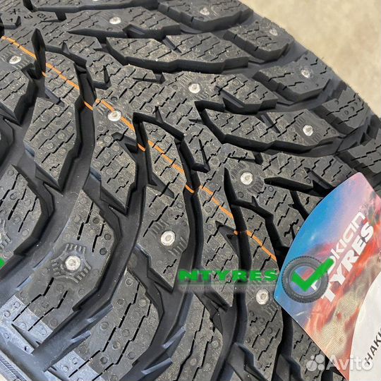 Nokian Tyres Hakkapeliitta 9 SUV 295/35 R21 107T