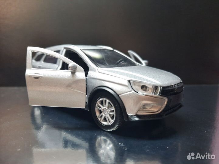 Ваз Лада-Веста. Машинка. Игрушка