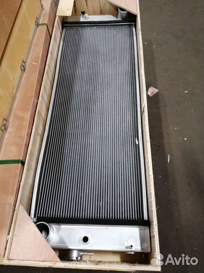 Радиатор водяной Komatsu PC300-8MO 207-03-72321