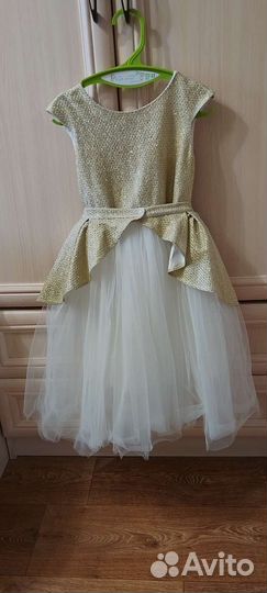 Продам нарядное платье