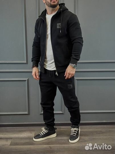 Спортивный костюм calvin klein