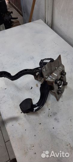 Педальный узел peugeot 207