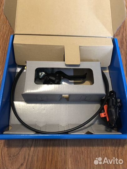 Тормоз дисковый Shimano Deore M6100