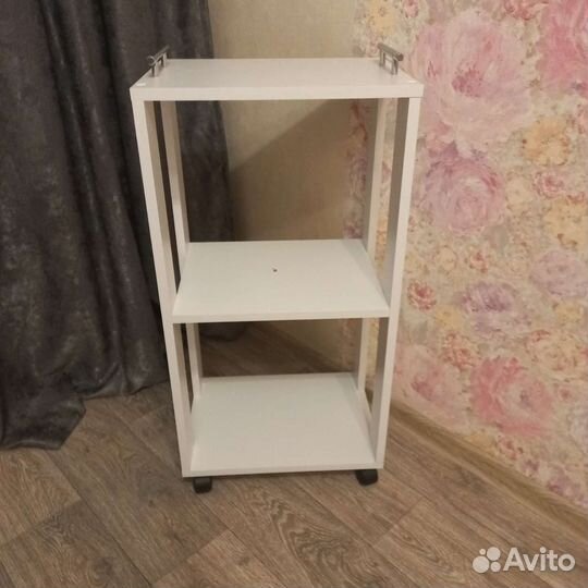 Полки стеллажи деревянные