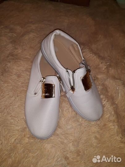 Слипоны женские 38 р. (на 37) новые